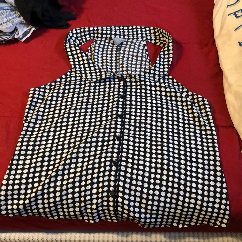 A shirt with a slight collar to it.
